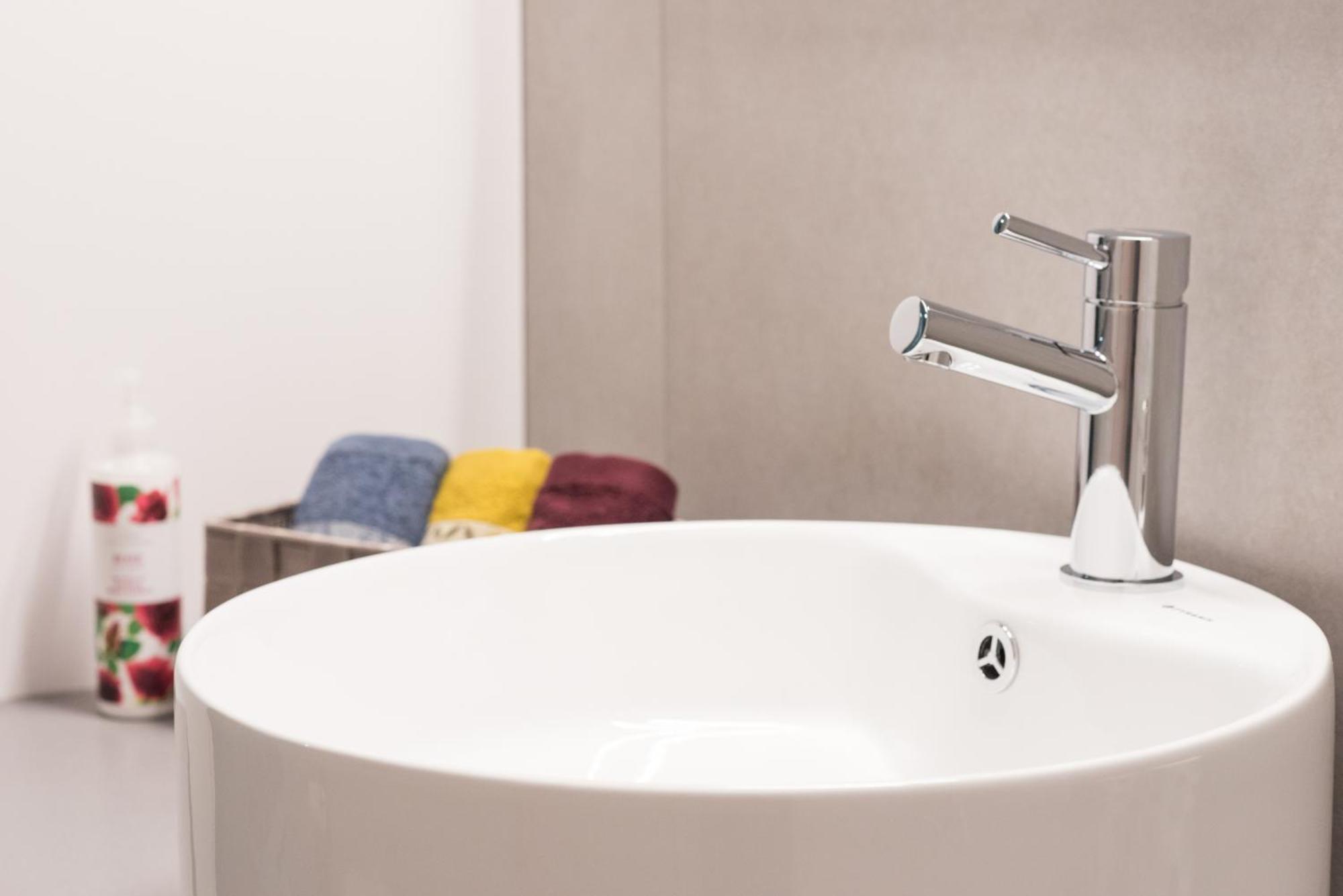 Comfy & Modern Apartment In The Heart Of Heraklion Buitenkant foto