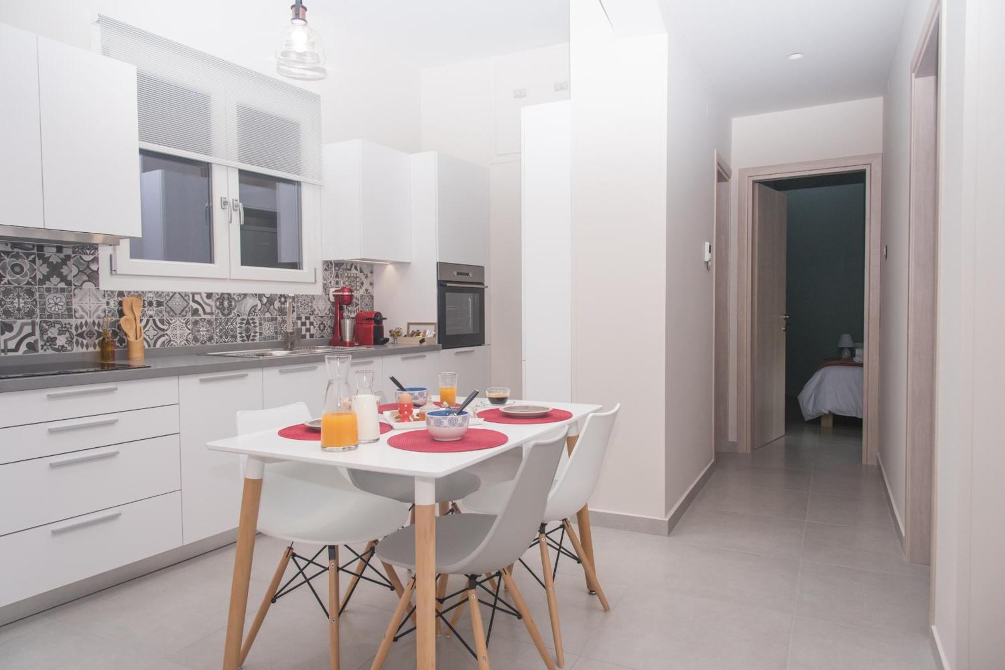 Comfy & Modern Apartment In The Heart Of Heraklion Buitenkant foto
